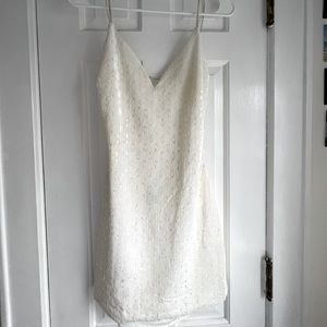 WHITE SPARKLY WINDSOR MINI DRESS
